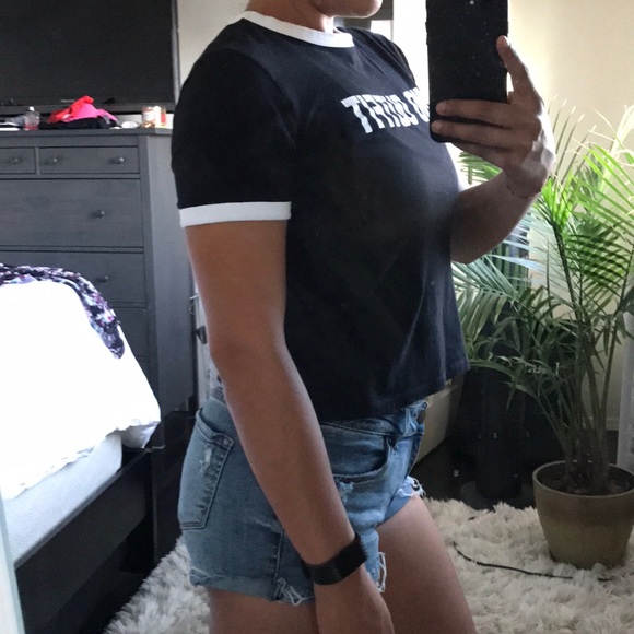 Top - Picture 3 of 5